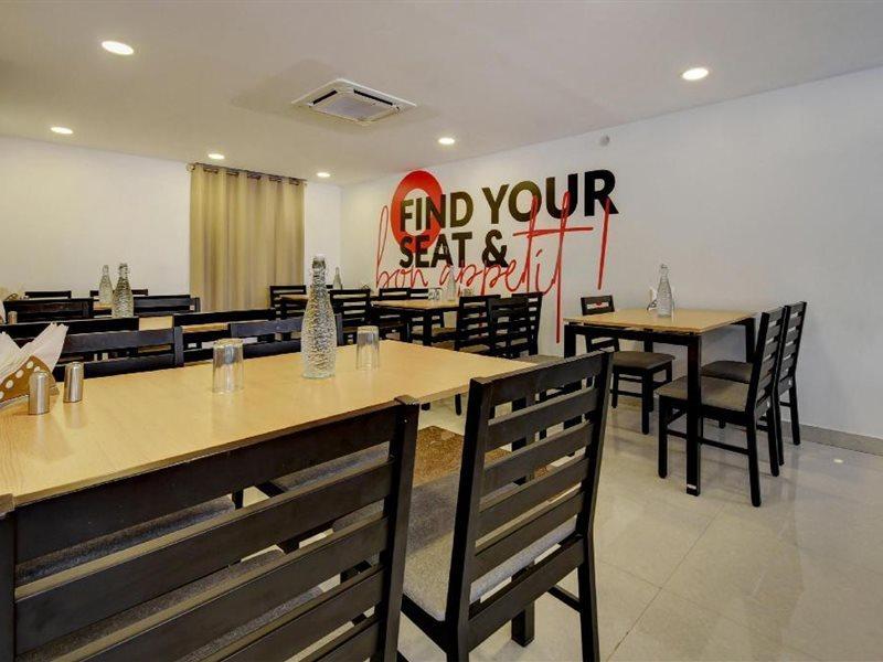 Hotel Super Grand Collection O Near Sarjapur Road Near 7D Voyage Bangalore Esterno foto