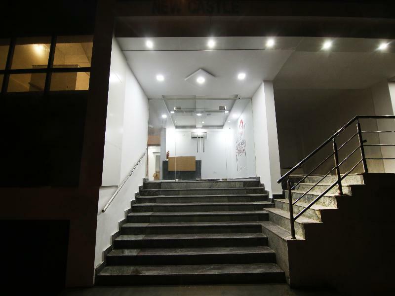Hotel Super Grand Collection O Near Sarjapur Road Near 7D Voyage Bangalore Esterno foto